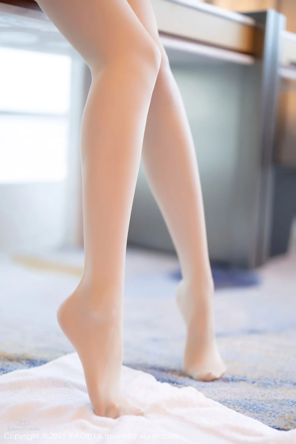 Elegant Goddess Meng Xinyue, Pink Outfit with Exquisite Detail photo 56