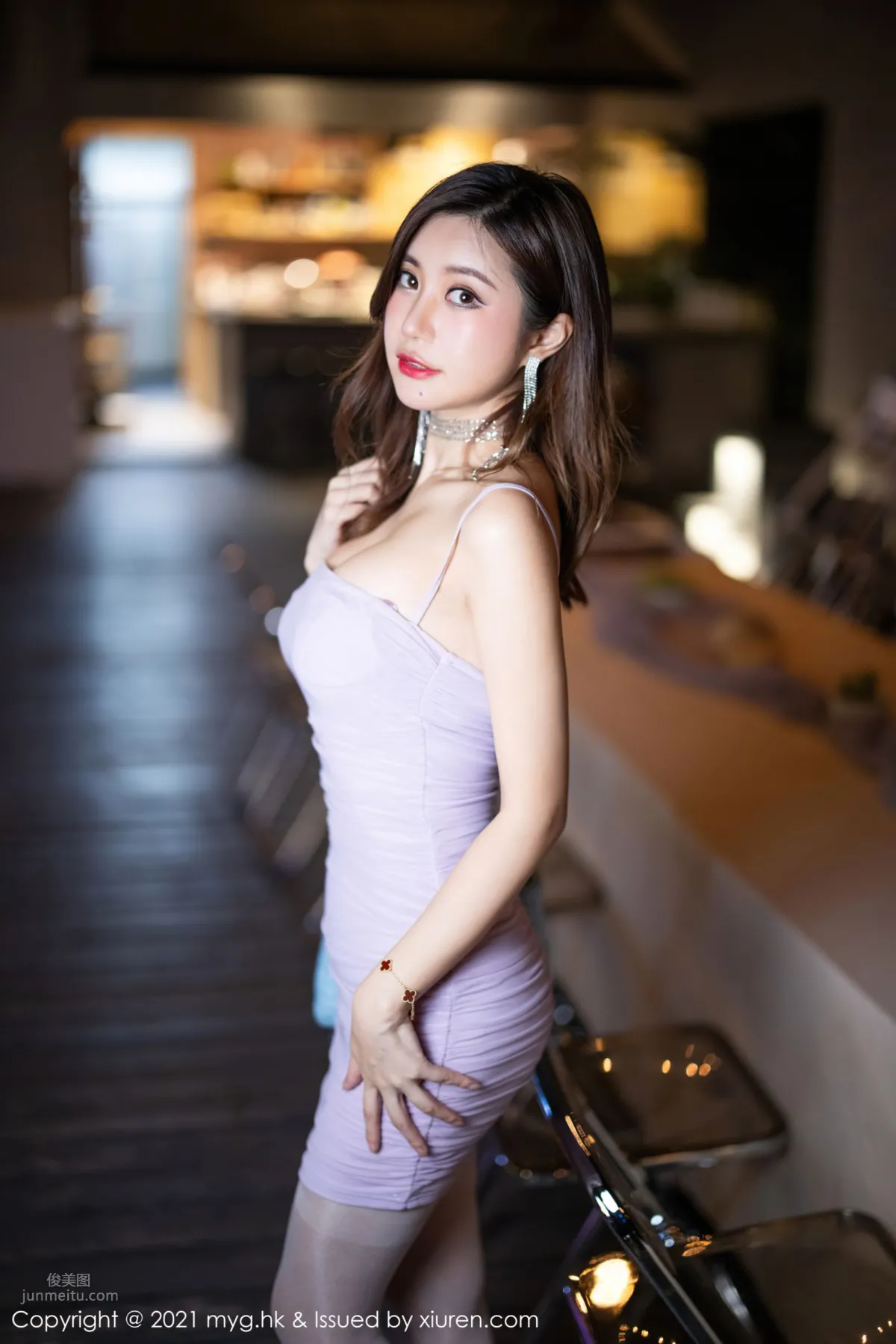 Qi Lijia's Purple Outfit, Mid-Autumn Arrival Dreamy Chang'e photo 3