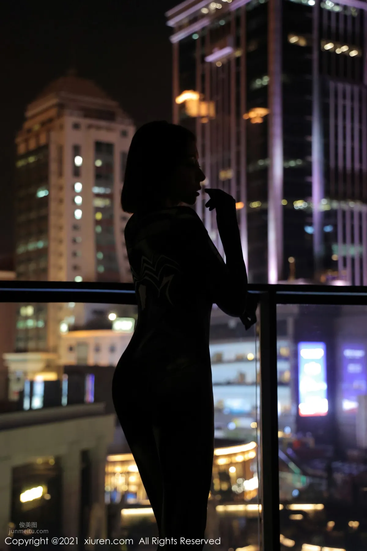 Short-Haired Mature Woman Guo'er, Spider-Man Costume Series photo 16