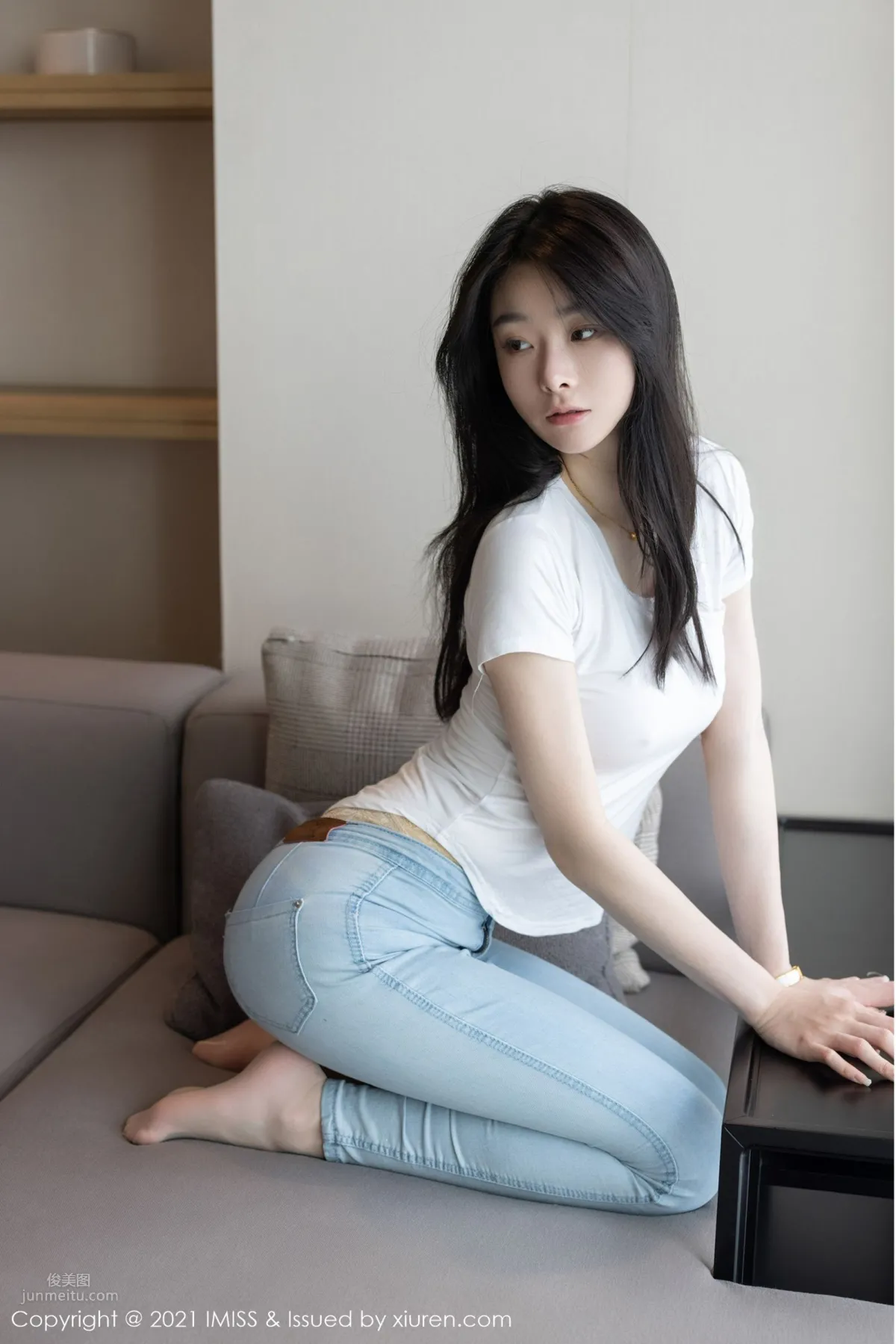 新人模特逗逗DouDou 长相清秀苗条多姿_18