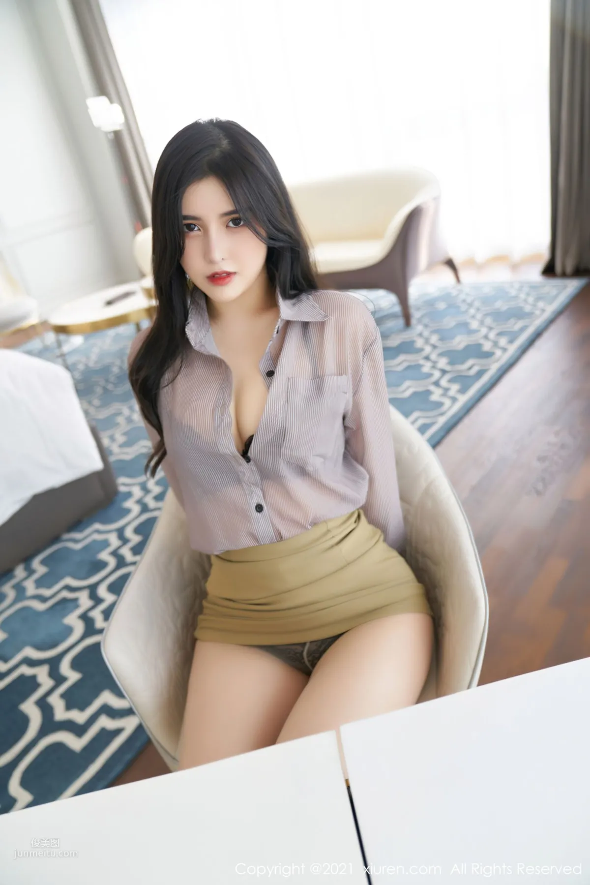 Han Jingan Dali Travel Shoot, Elegant and Graceful Workplace OL photo 9