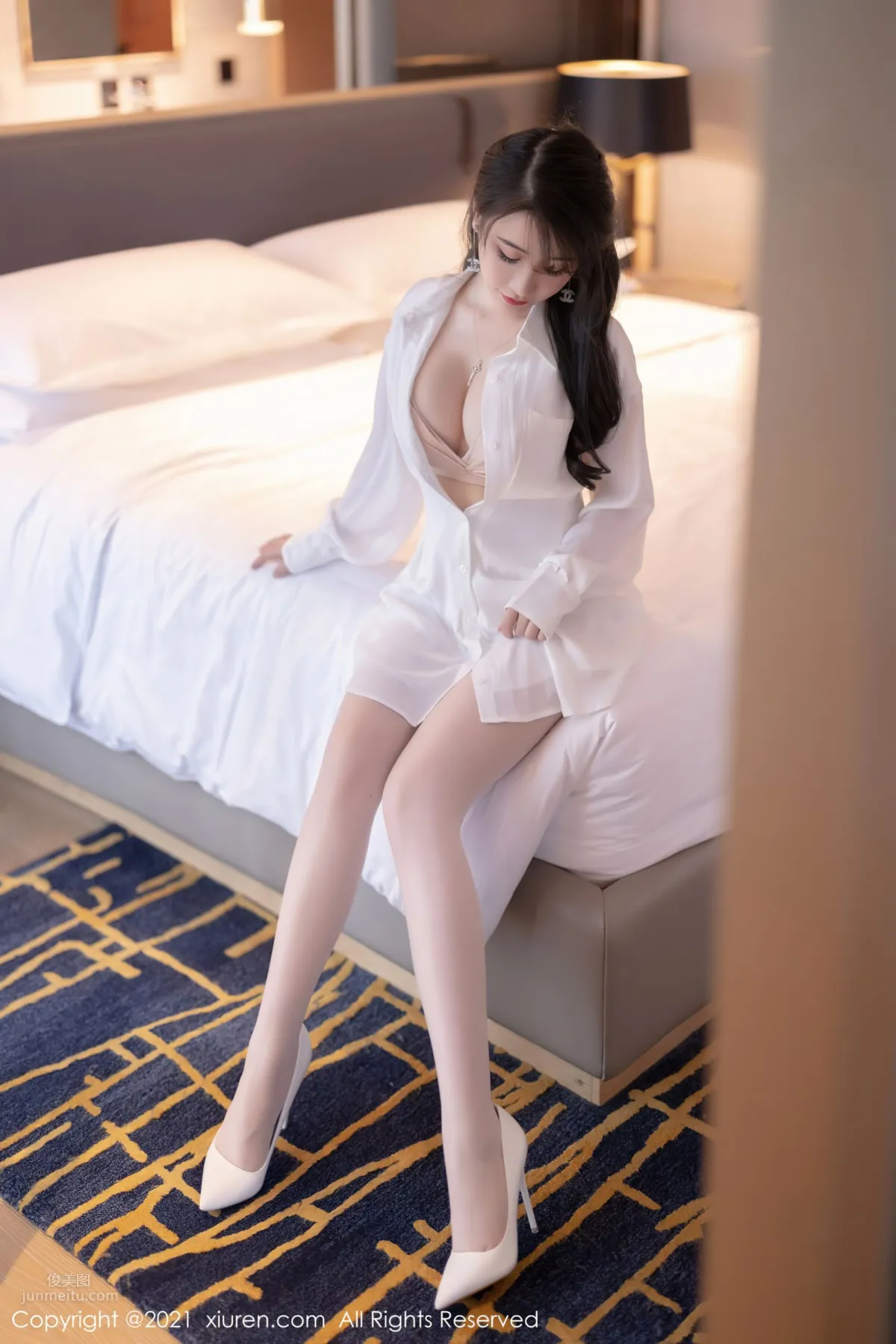Fei Yueying Shenzhen Travel Shoot, Pure White and Beautiful Outfit photo 22