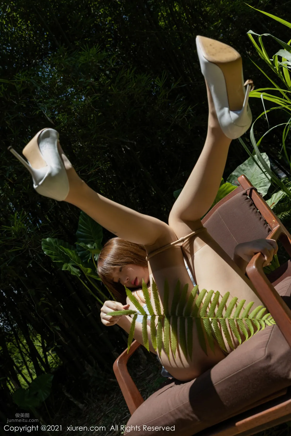 Mature Goddess Wang Yuchun, Light and Alluring Hazy Stockings photo 49