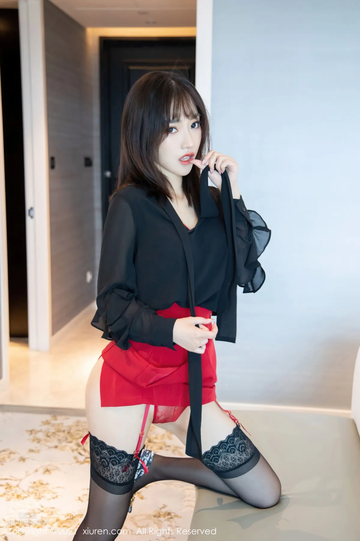 粉墨少女西門小玉 鮮豔多姿猩紅服飾 14