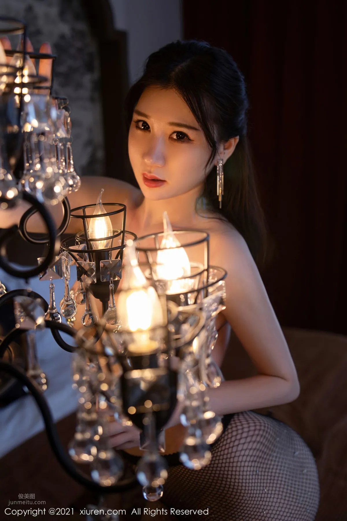 Gu Qiaonan's Mature Woman Style, Gold Velvet and Pantyhose photo 32
