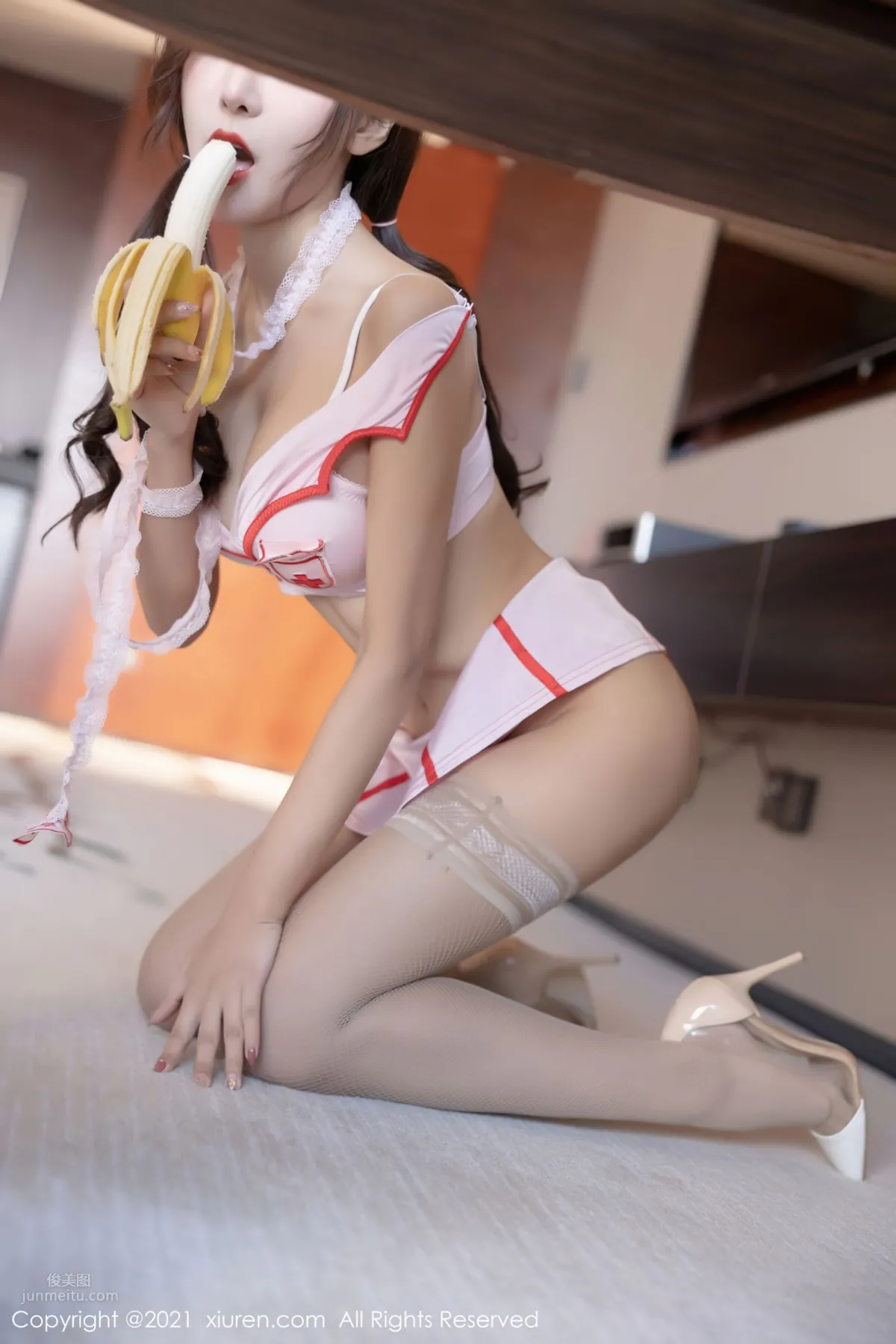 Yanni Wang: XiuRen photo 22