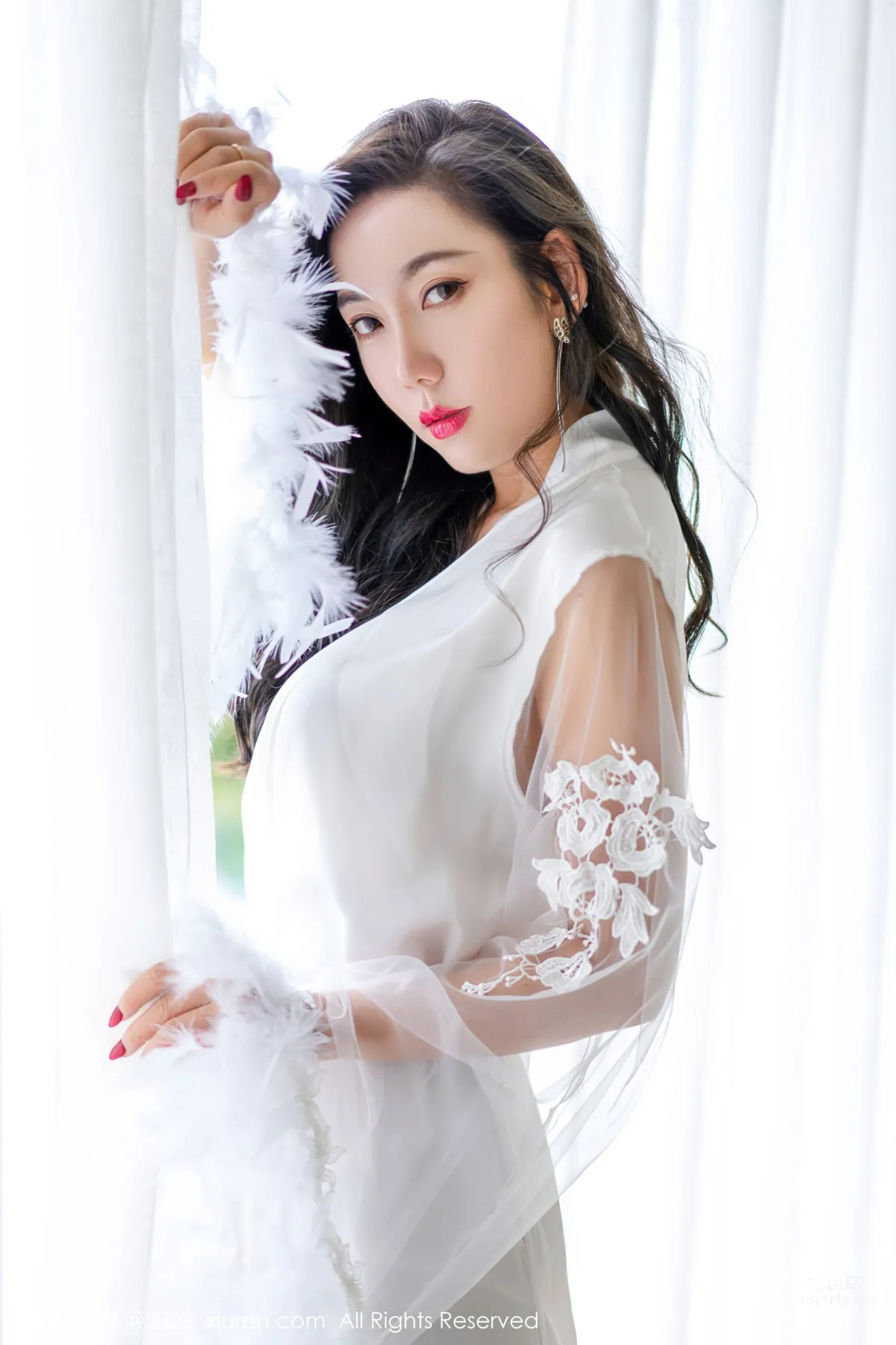 [XiuRen] 2022.01.04 No.4420 艾靜香 2