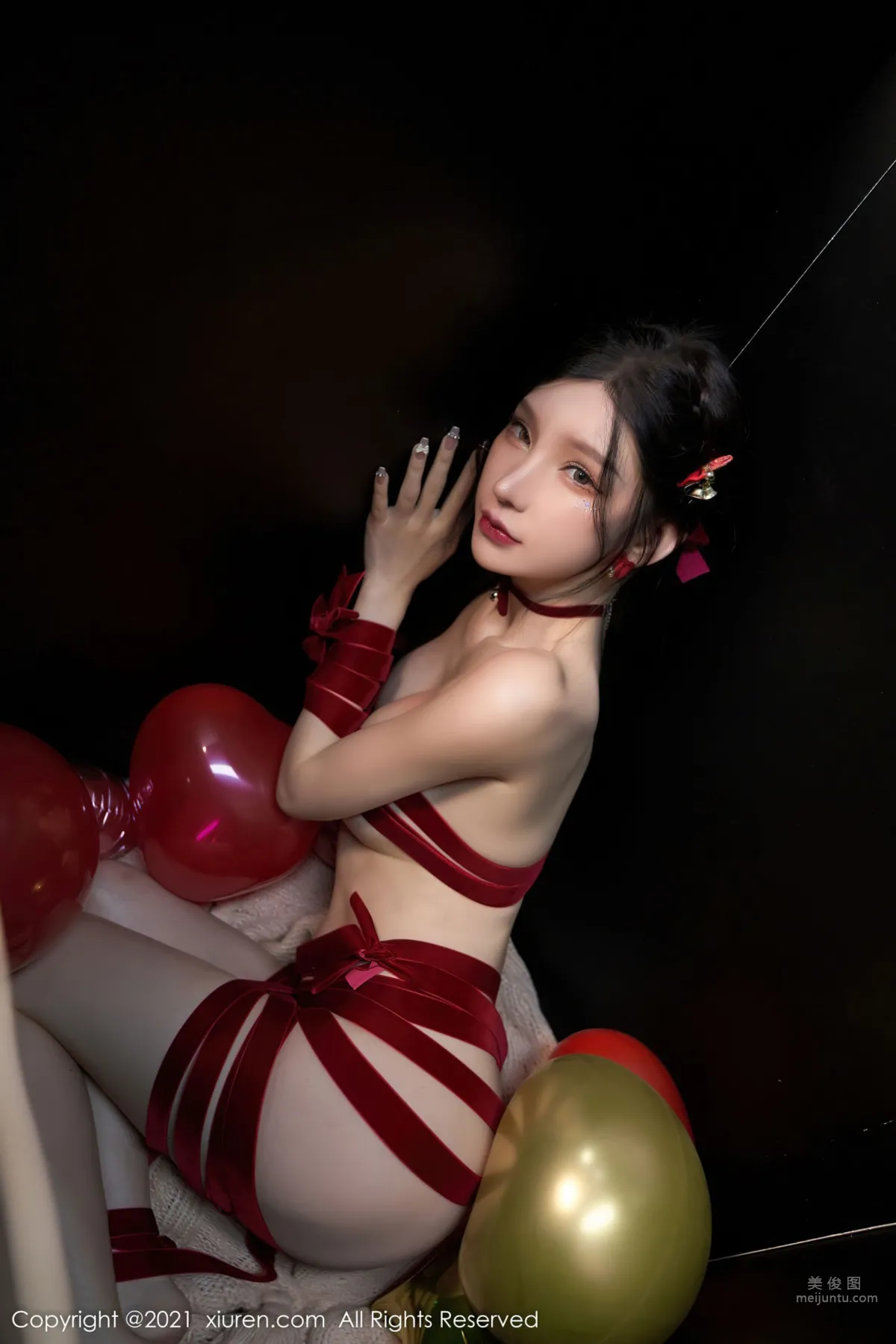 [XiuRen] 2021.12.24 No.4385 周于希Sally 12