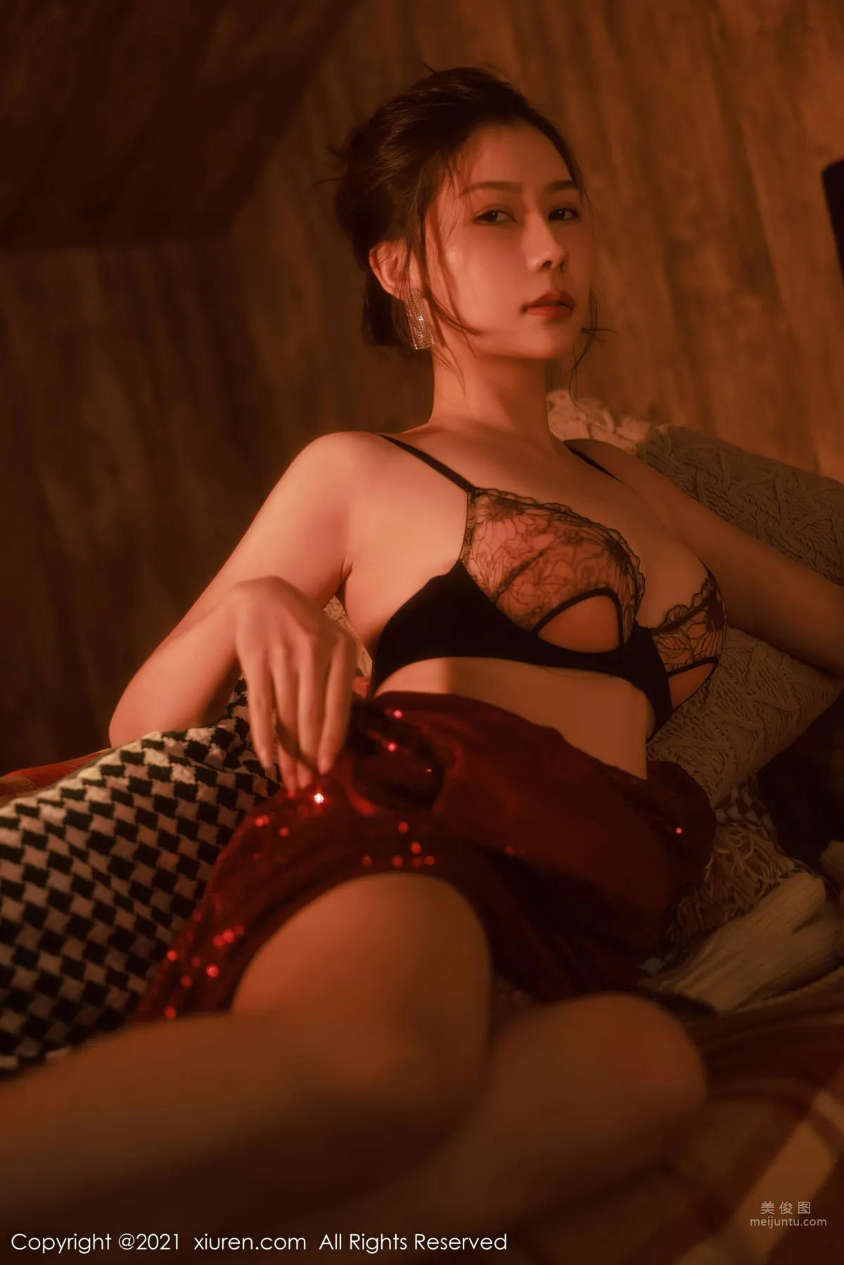[XiuRen] 2021.12.20 No.4357 尹甜甜 19