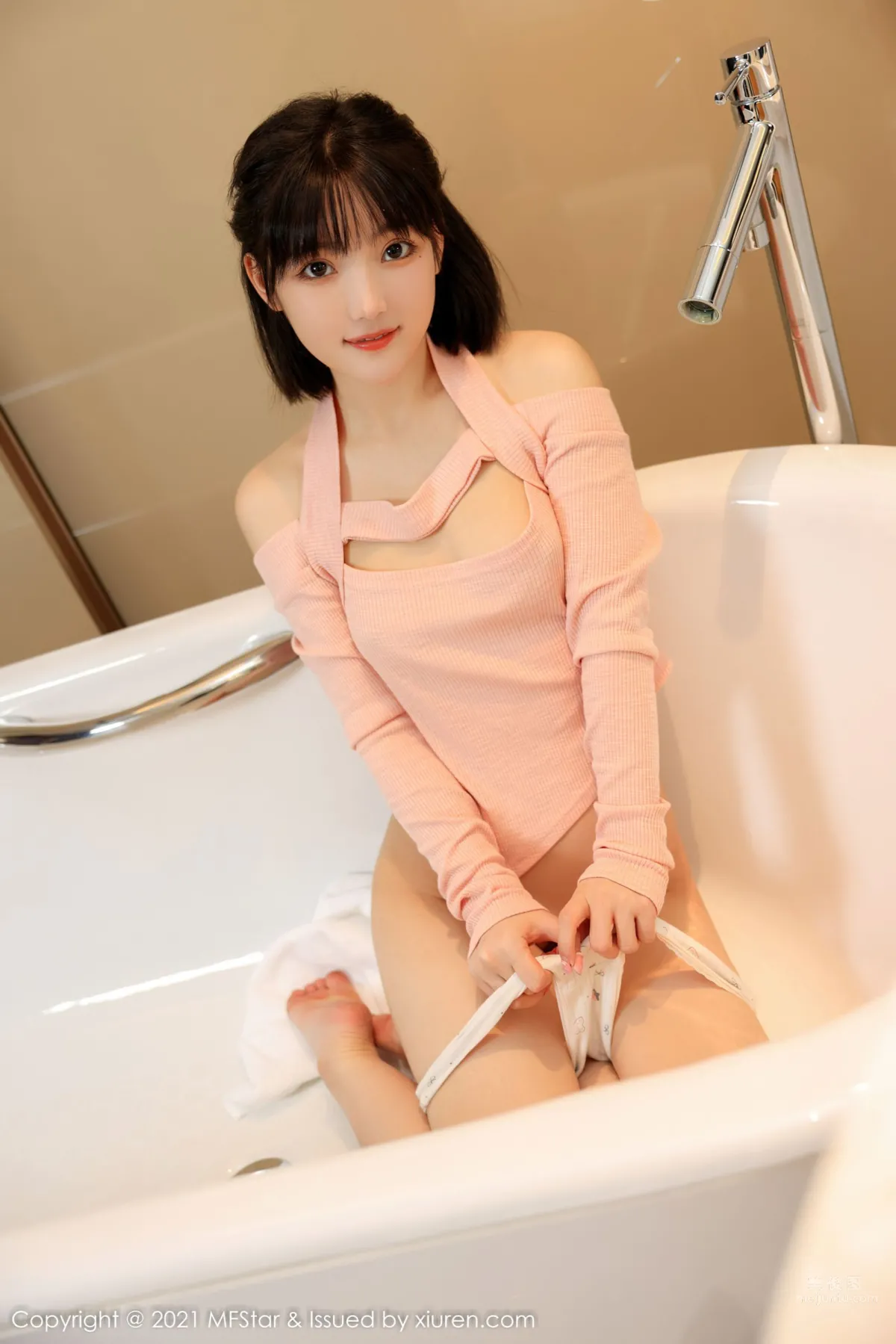 [MFStar] 2021.12.06 VOL.545 甜筒曉彤 32
