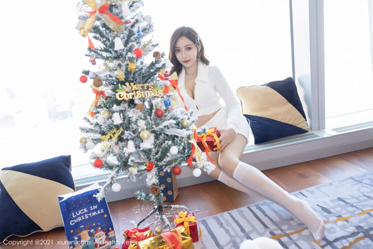 [XiuRen] 2021.12.20 No.4359 王馨瑶yanni_17