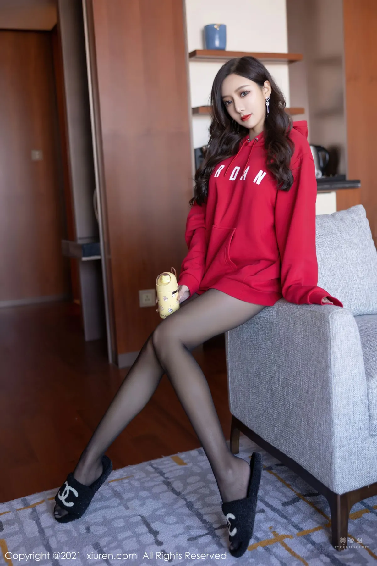 [XiuRen] 2021.12.17 No.4356 王馨瑶yanni_0