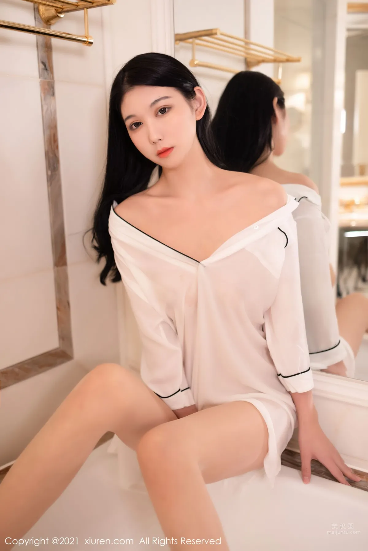 [XiuRen] 2021.11.26 No.4270 李雅柔182CM 25