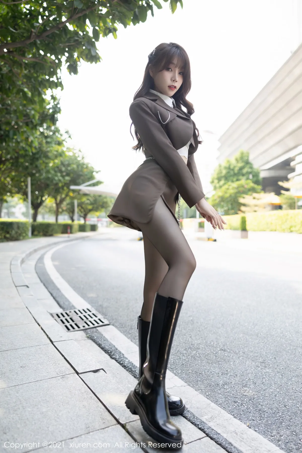[XiuRen] 2021.12.03 No.4299 芝芝Booty 3