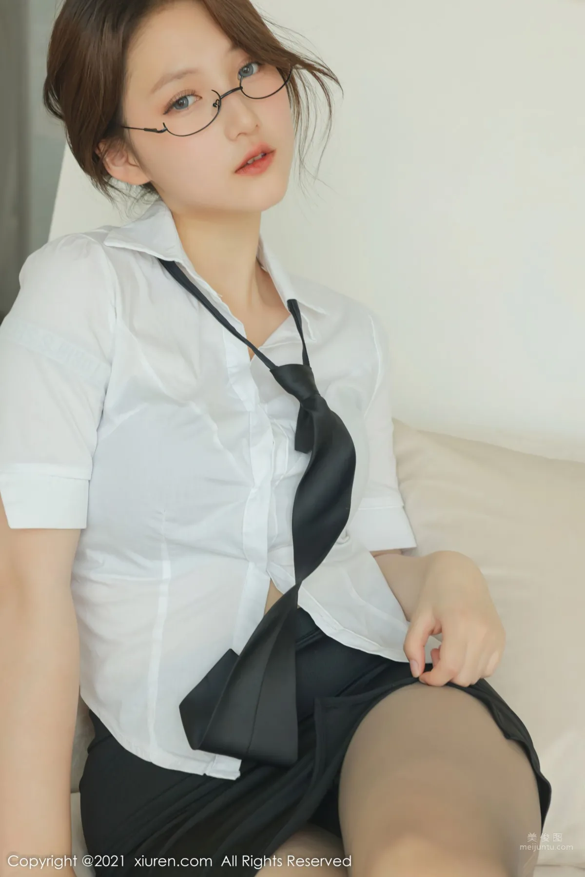 [XiuRen] 2021.12.08 No.4311 兔妹妹 17