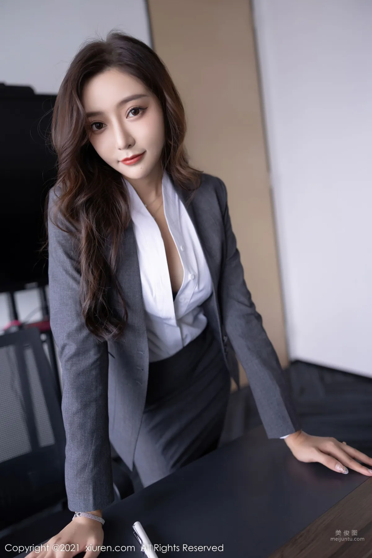 [XiuRen] 2021.12.06 No.4304 Yanni Wang photo 33