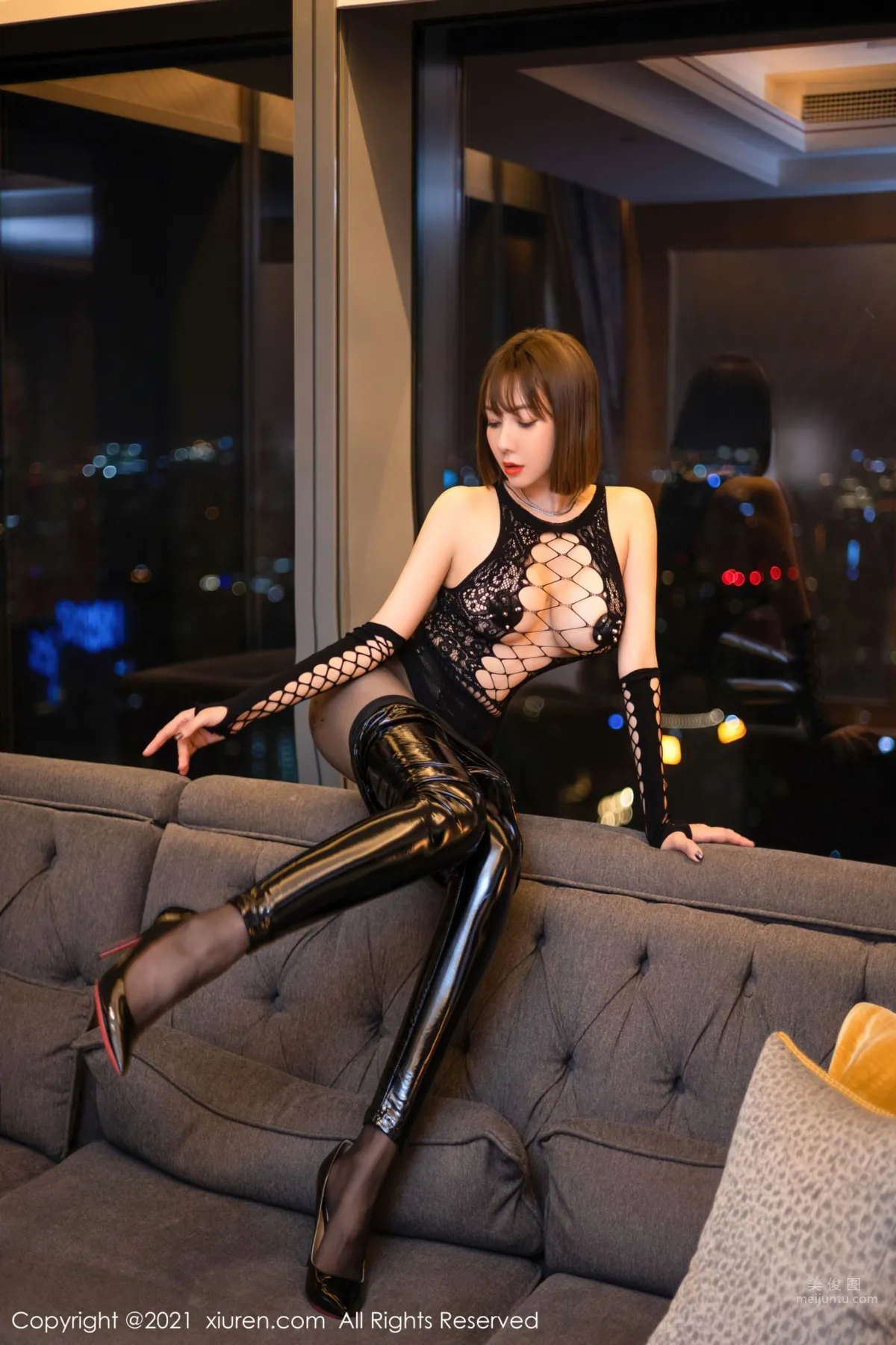 [XiuRen] 2021.11.25 No.4267 果兒Victoria 34