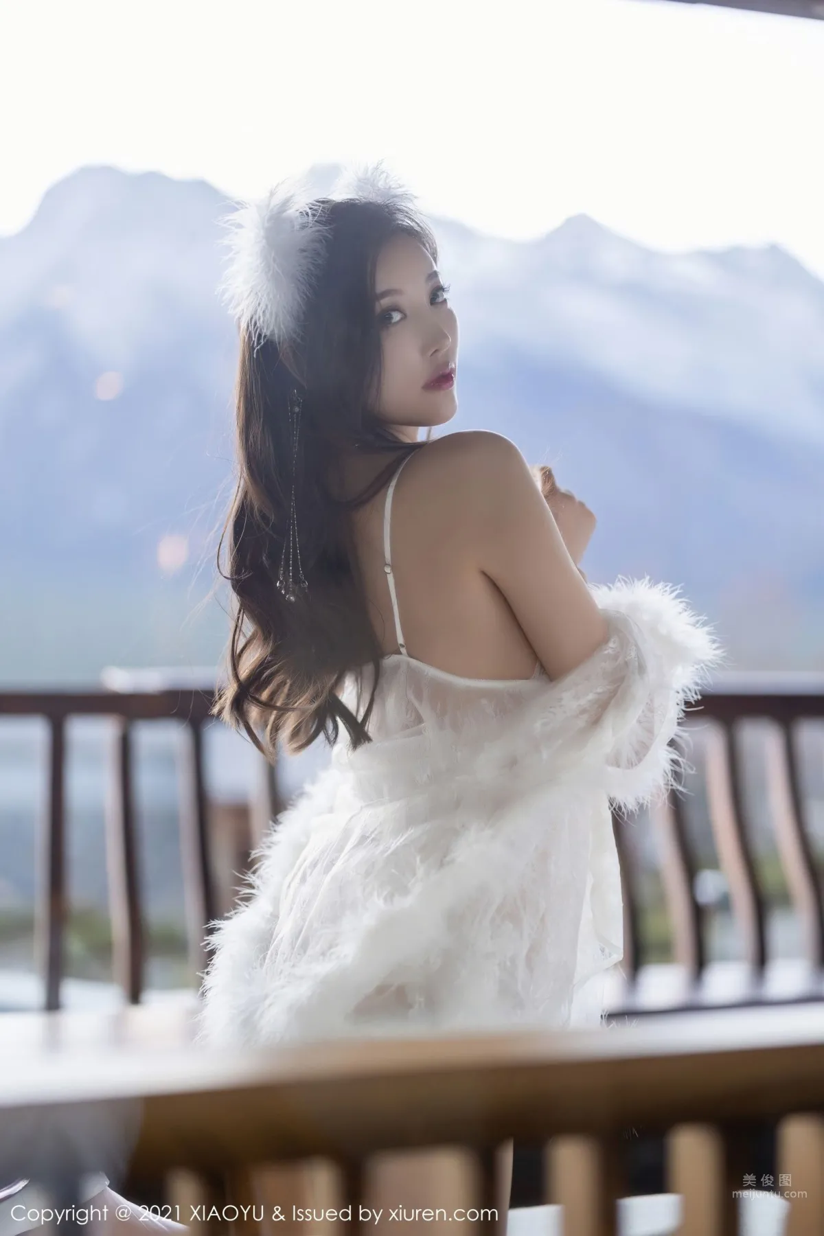 Yang Chenchen: XIAOYU Vol. 680 photo 37