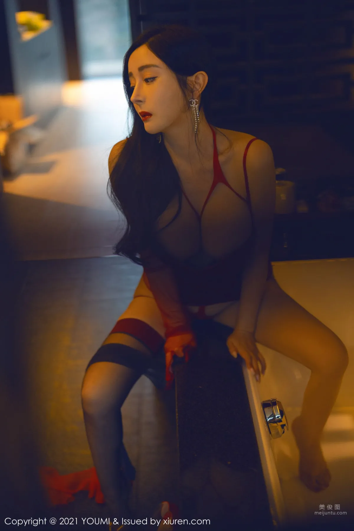 [YOUMI] 2021.10.29 VOL.711 允薾_44