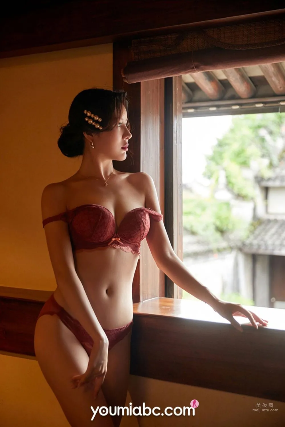 [YouMi尤蜜] 2021.11.12 黃金寶兒 25