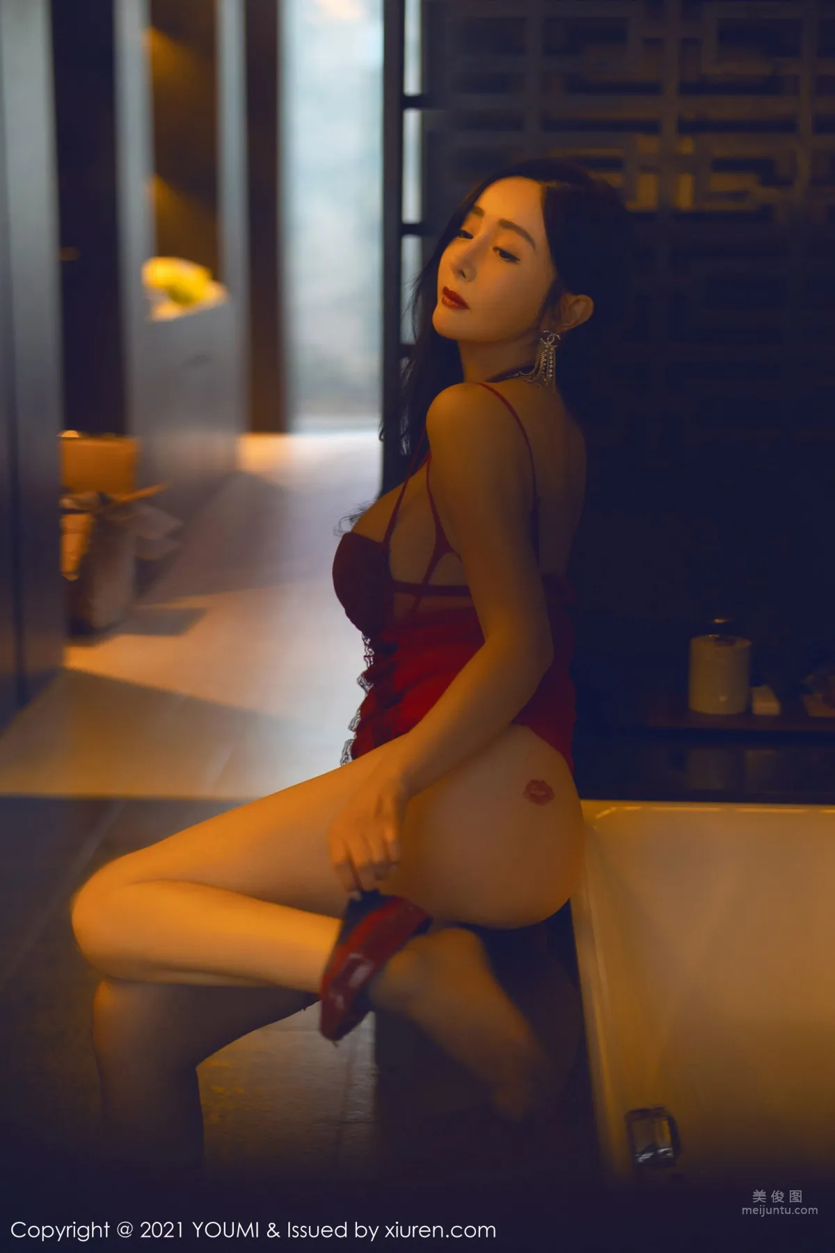 [YOUMI] 2021.10.29 VOL.711 允薾_41