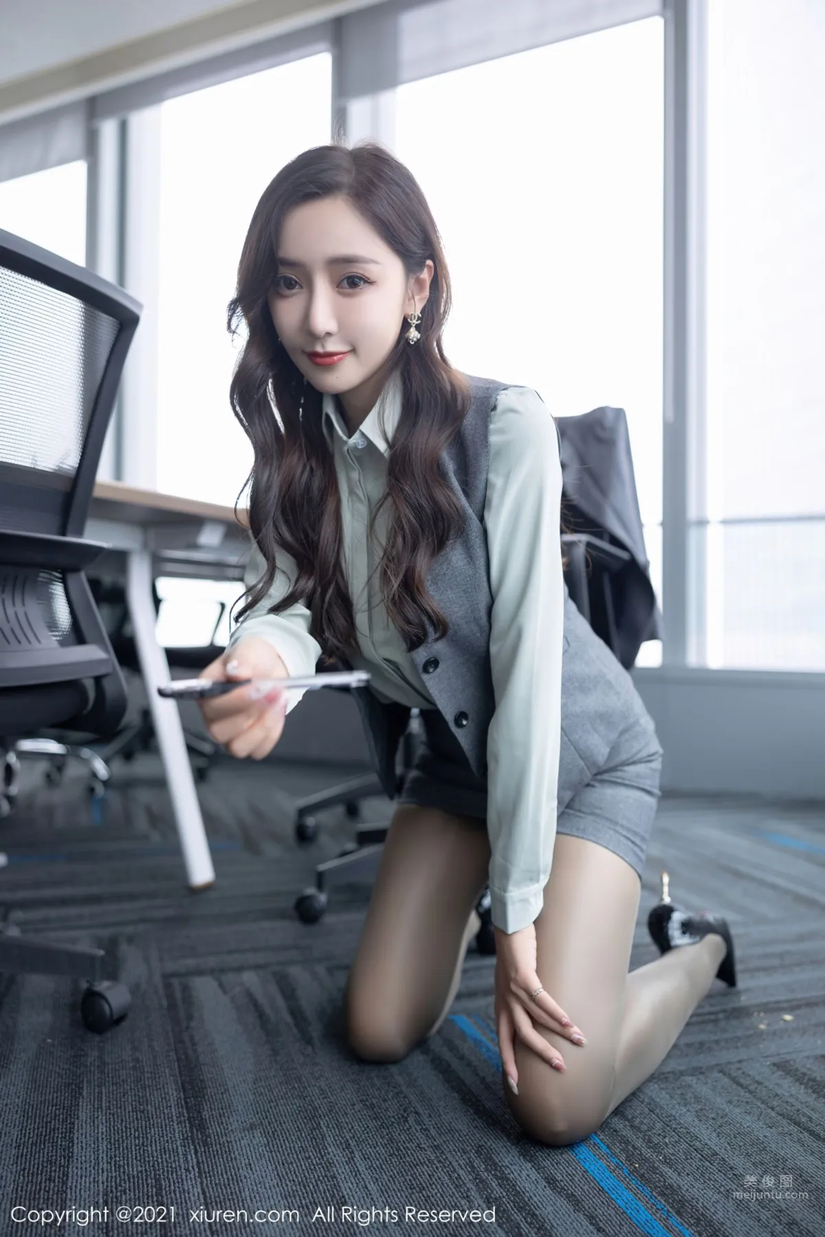 [XiuRen] 2021.11.22 No.4251 Yanni Wang photo 34