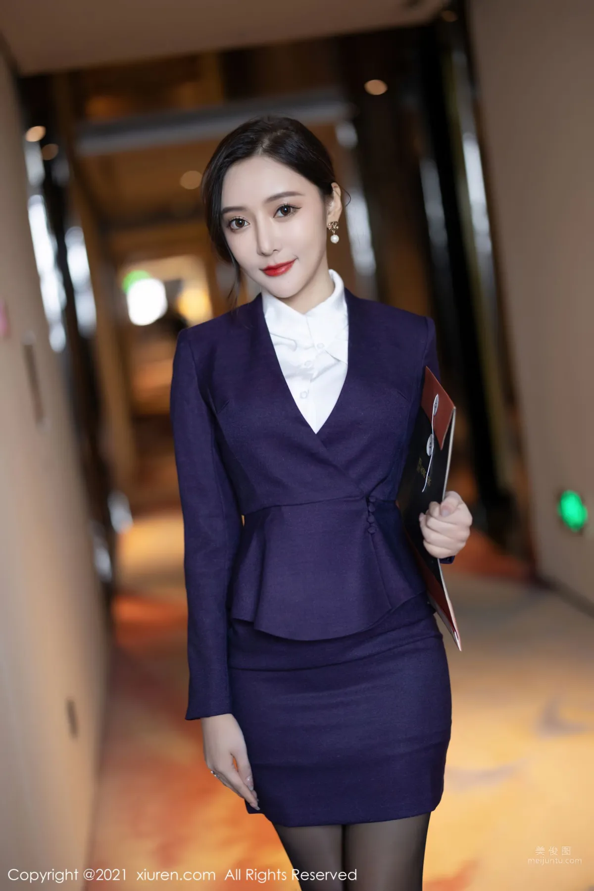 [XiuRen] 2021.11.08 No.4184 王馨瑶yanni_0