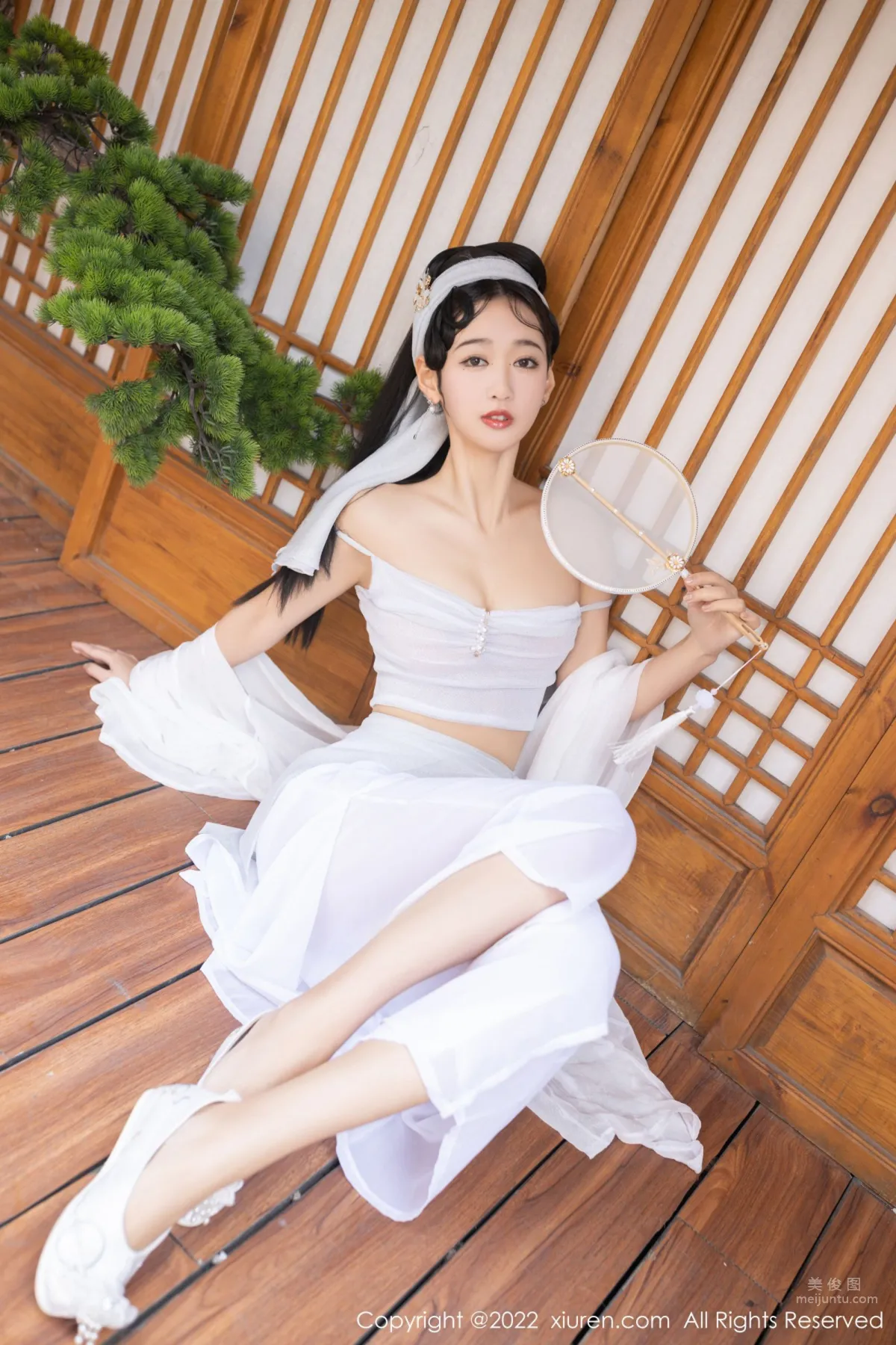 [XiuRen] 2022.04.25 No.4921 唐安琪&amp;陸萱萱 9