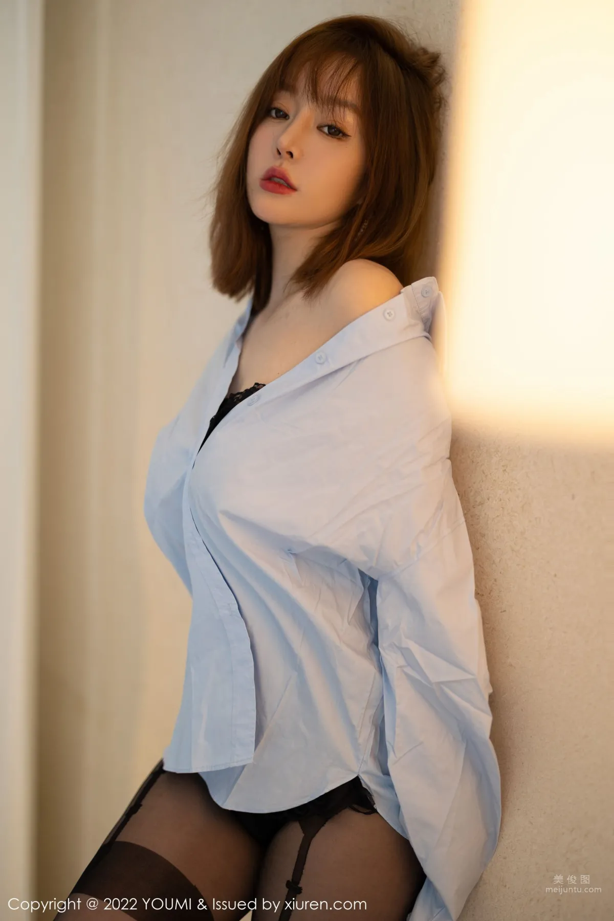 Les Wong: YouMi Vol. 754 photo 5
