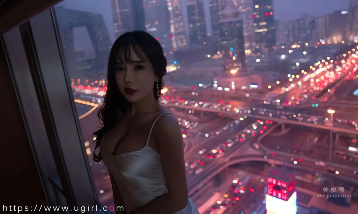 Ai Xiaoqing, Dusk Is Falling, I Think of You Walking and Sitting photo 26