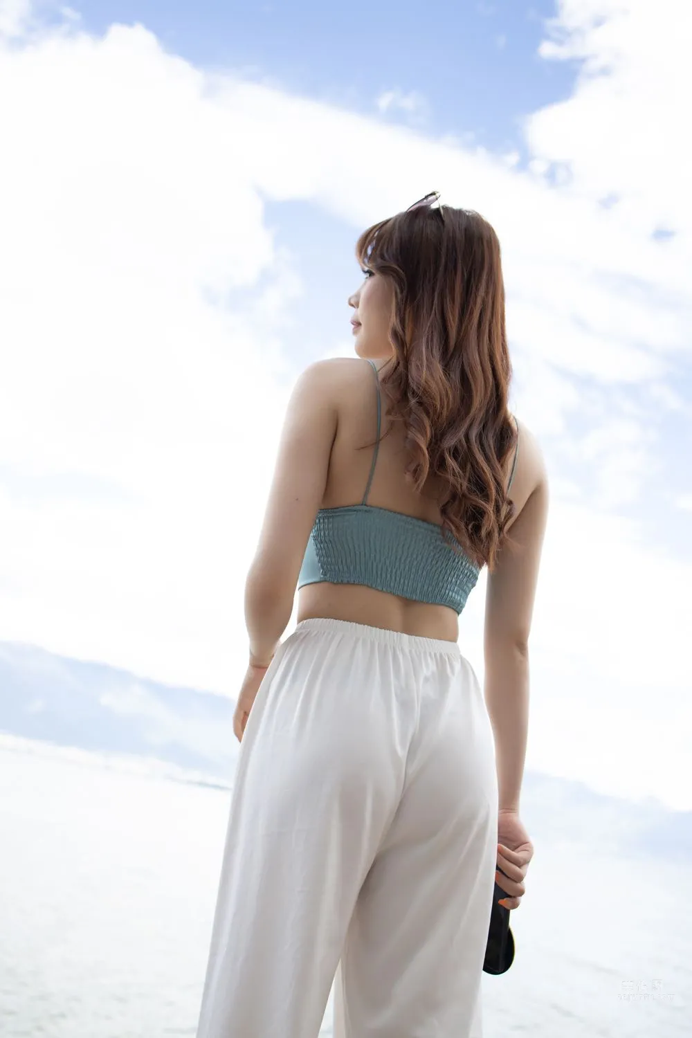 Urban Beauty Zhizhi Tight White Long Pants photo 21