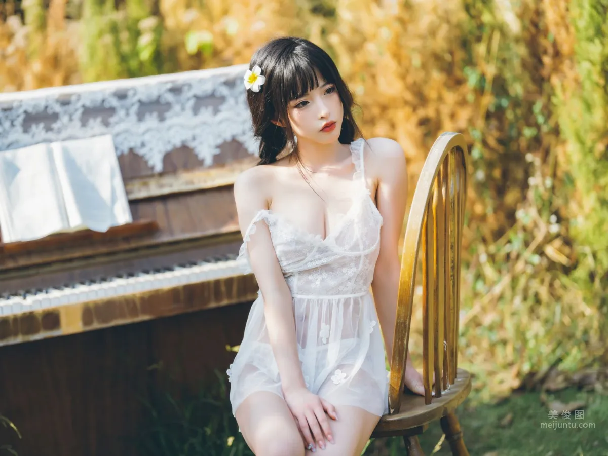 清水由乃 - 田園蕾絲裙 19