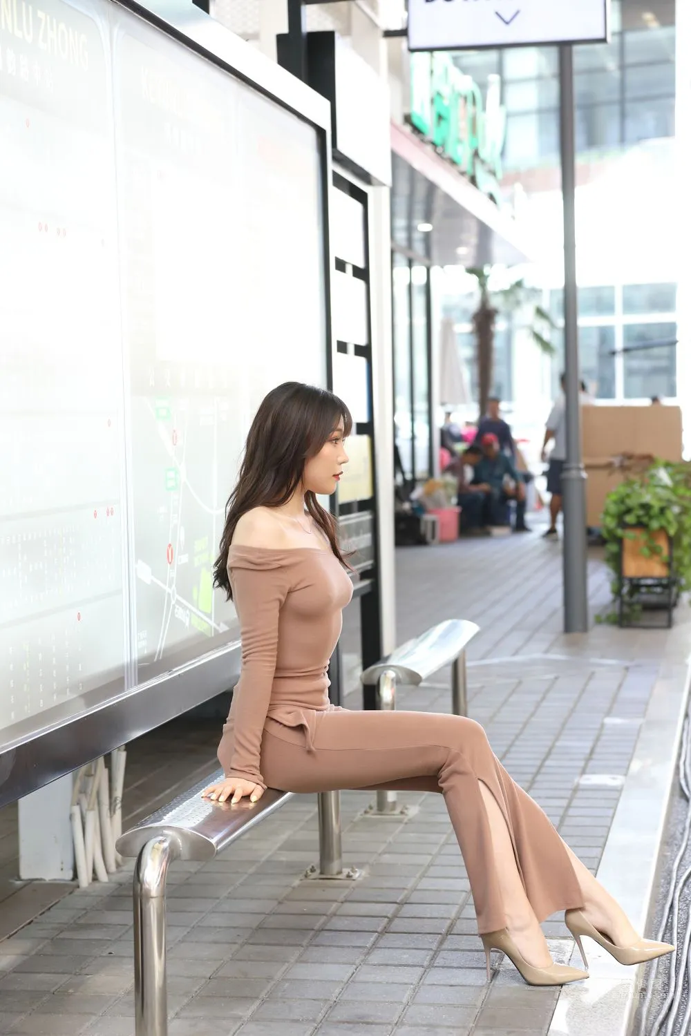 City Beauty Zhizhi Booty, Off-Shoulder Sexy Tight Slit Pants photo 77