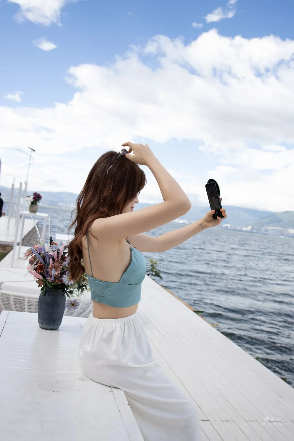Urban Beauty Zhizhi Tight White Long Pants photo 125
