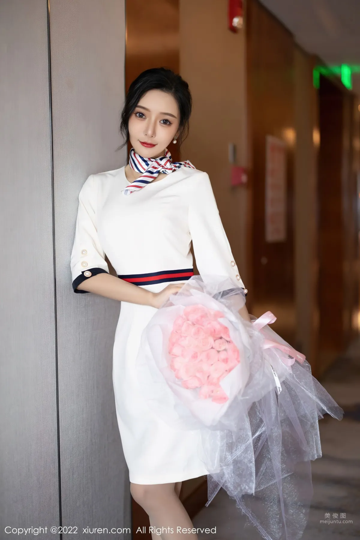 [XiuRen] 2022.05.05 No.4963 Yanni Wang photo 3