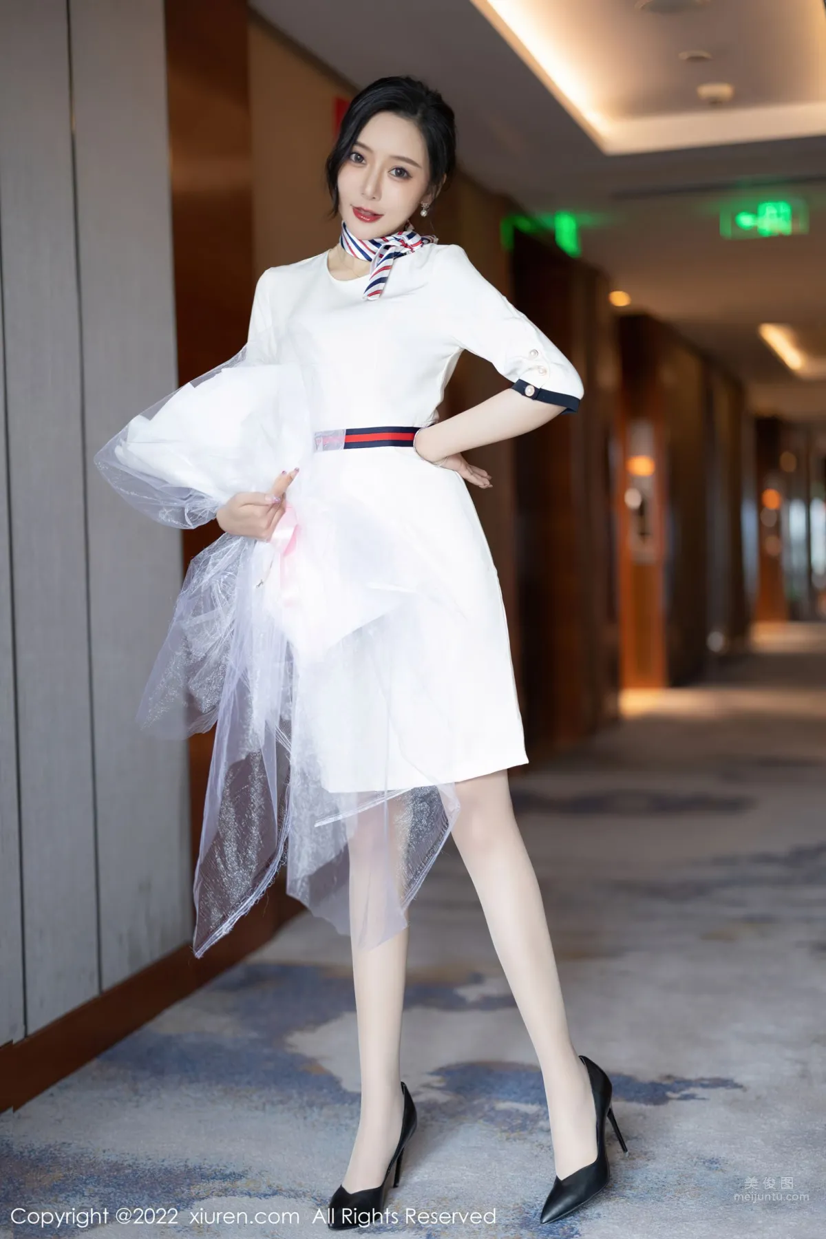 [XiuRen] 2022.05.05 No.4963 Yanni Wang photo 7