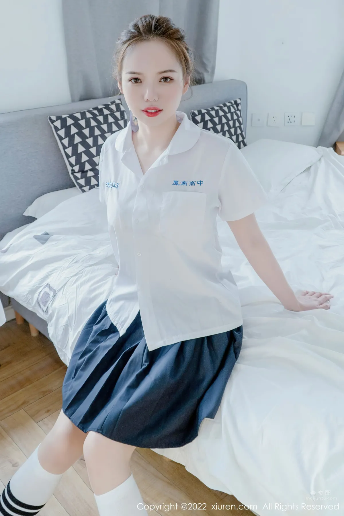 [XiuRen] 2022.05.09 No.4981 大美媚京_0