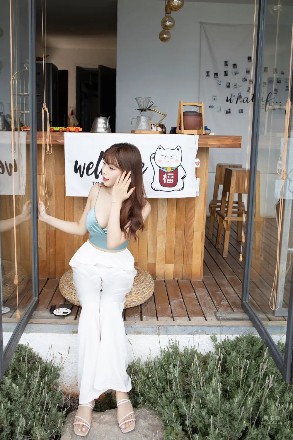 Urban Beauty Zhizhi Tight White Long Pants photo 138