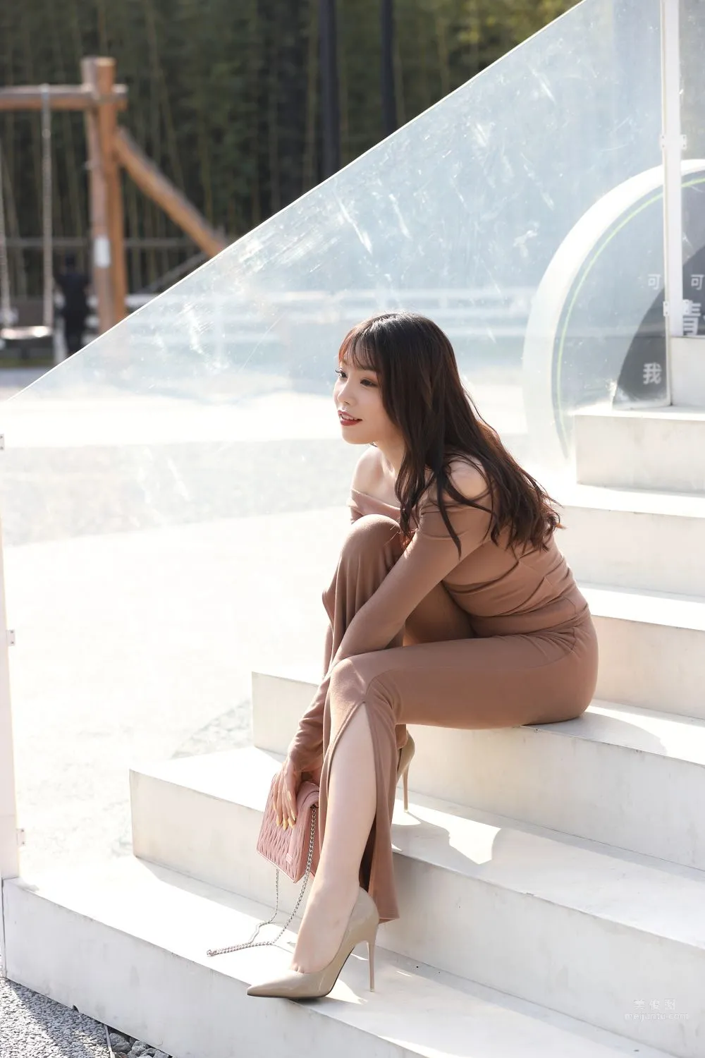 City Beauty Zhizhi Booty, Off-Shoulder Sexy Tight Slit Pants photo 50
