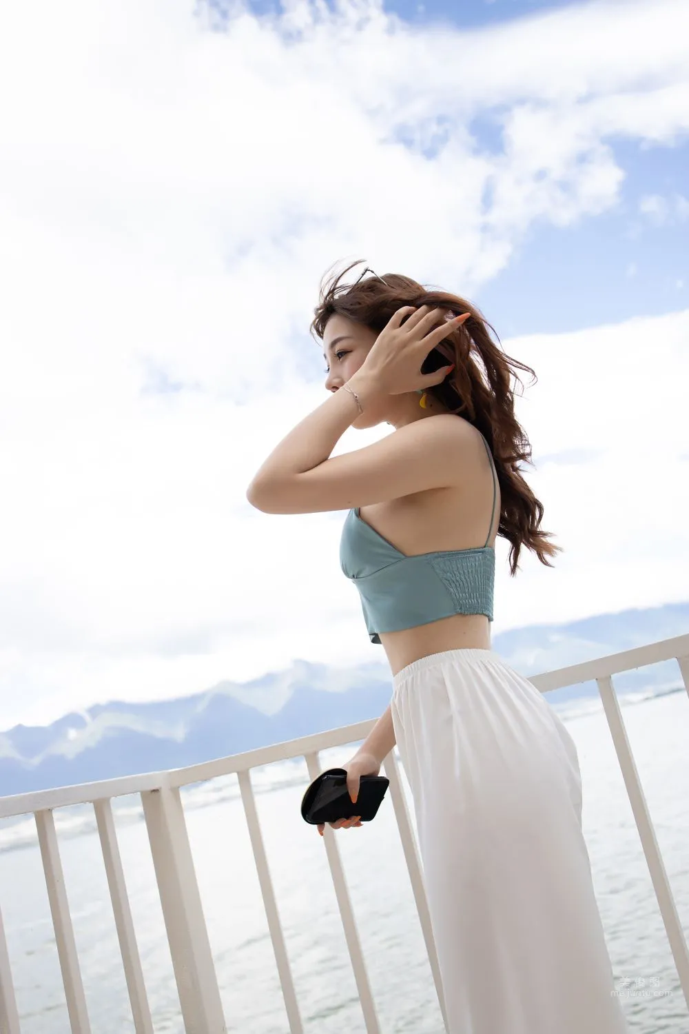 Urban Beauty Zhizhi Tight White Long Pants photo 52