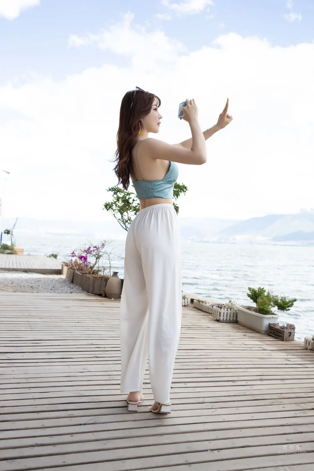 Urban Beauty Zhizhi Tight White Long Pants photo 109