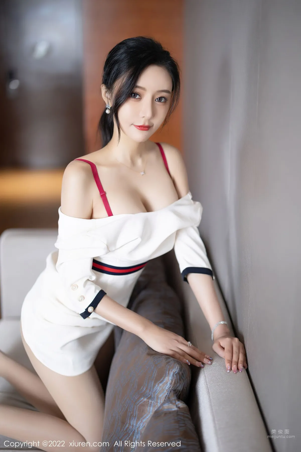 [XiuRen] 2022.05.05 No.4963 Yanni Wang photo 39