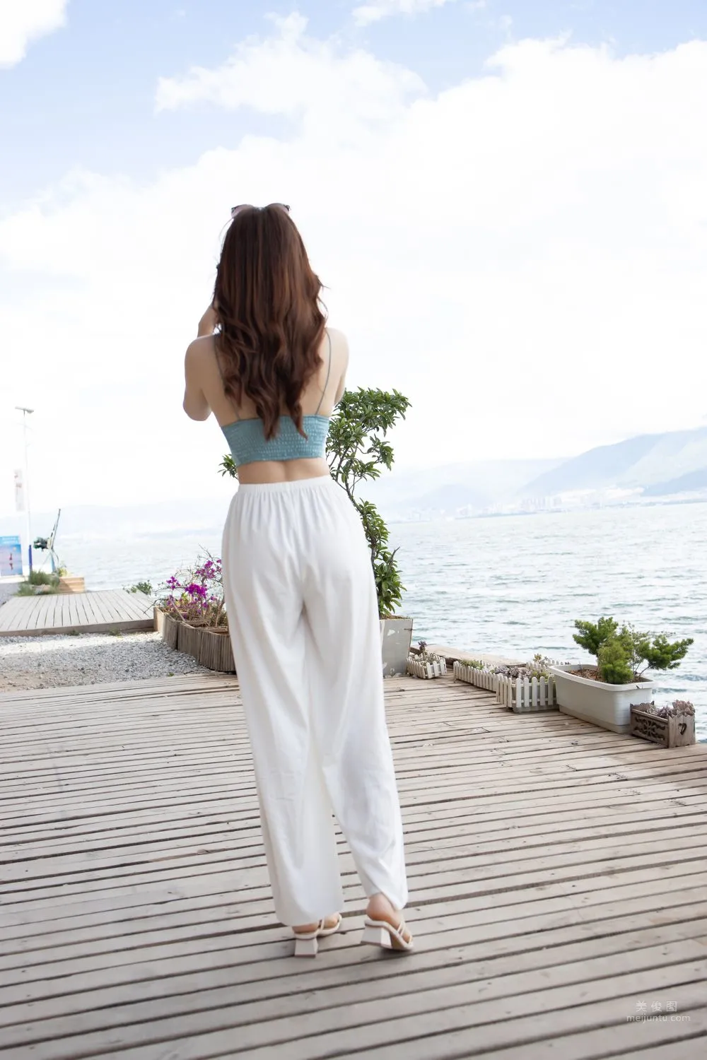 Urban Beauty Zhizhi Tight White Long Pants photo 106
