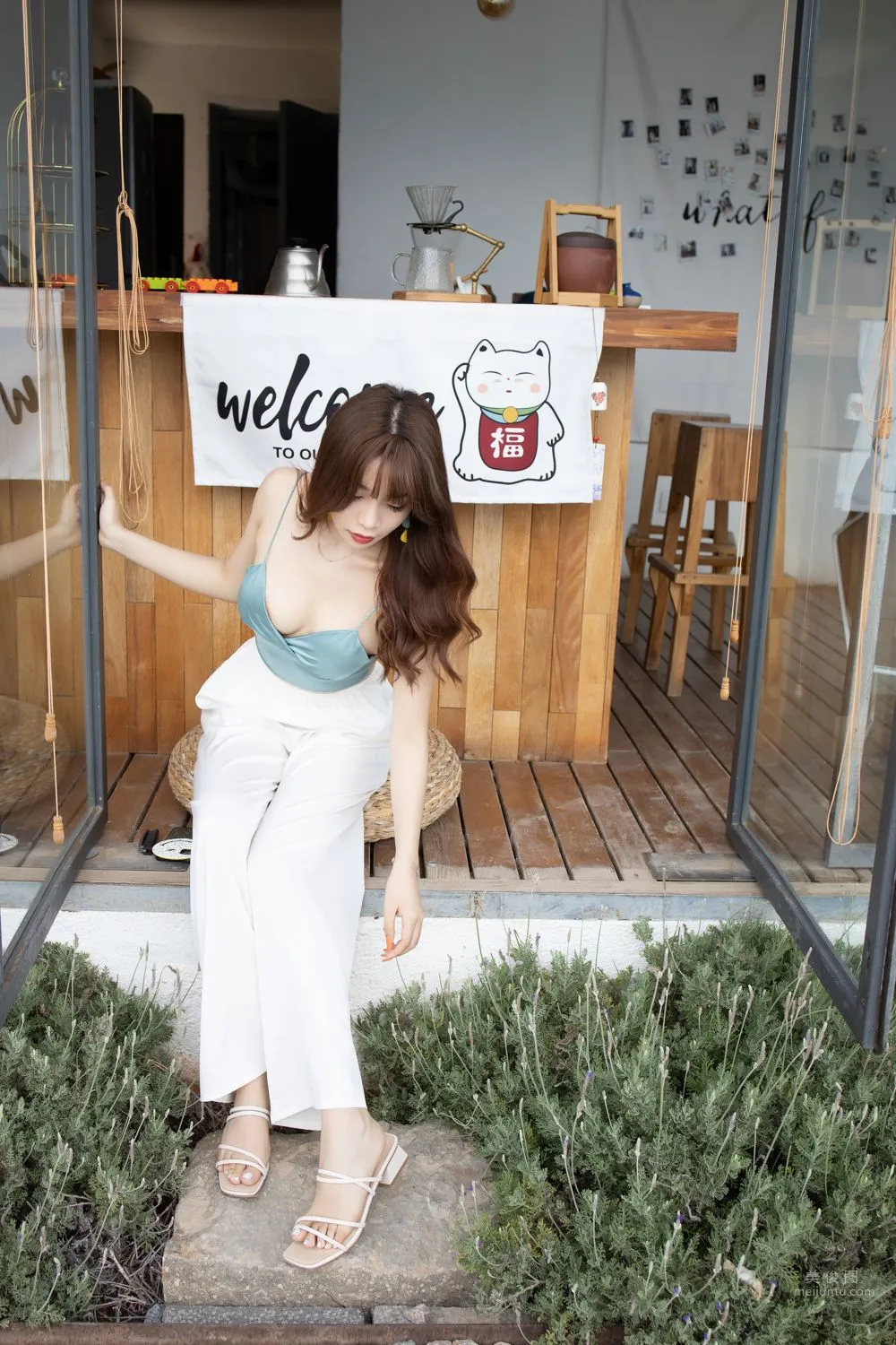 Urban Beauty Zhizhi Tight White Long Pants photo 141