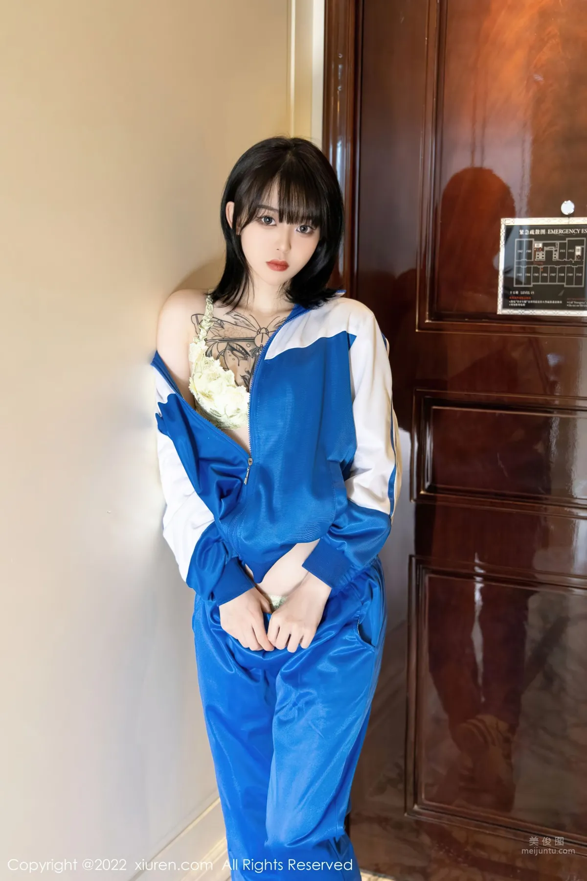 [XiuRen] 2022.04.08 No.4838 奶瓶 27