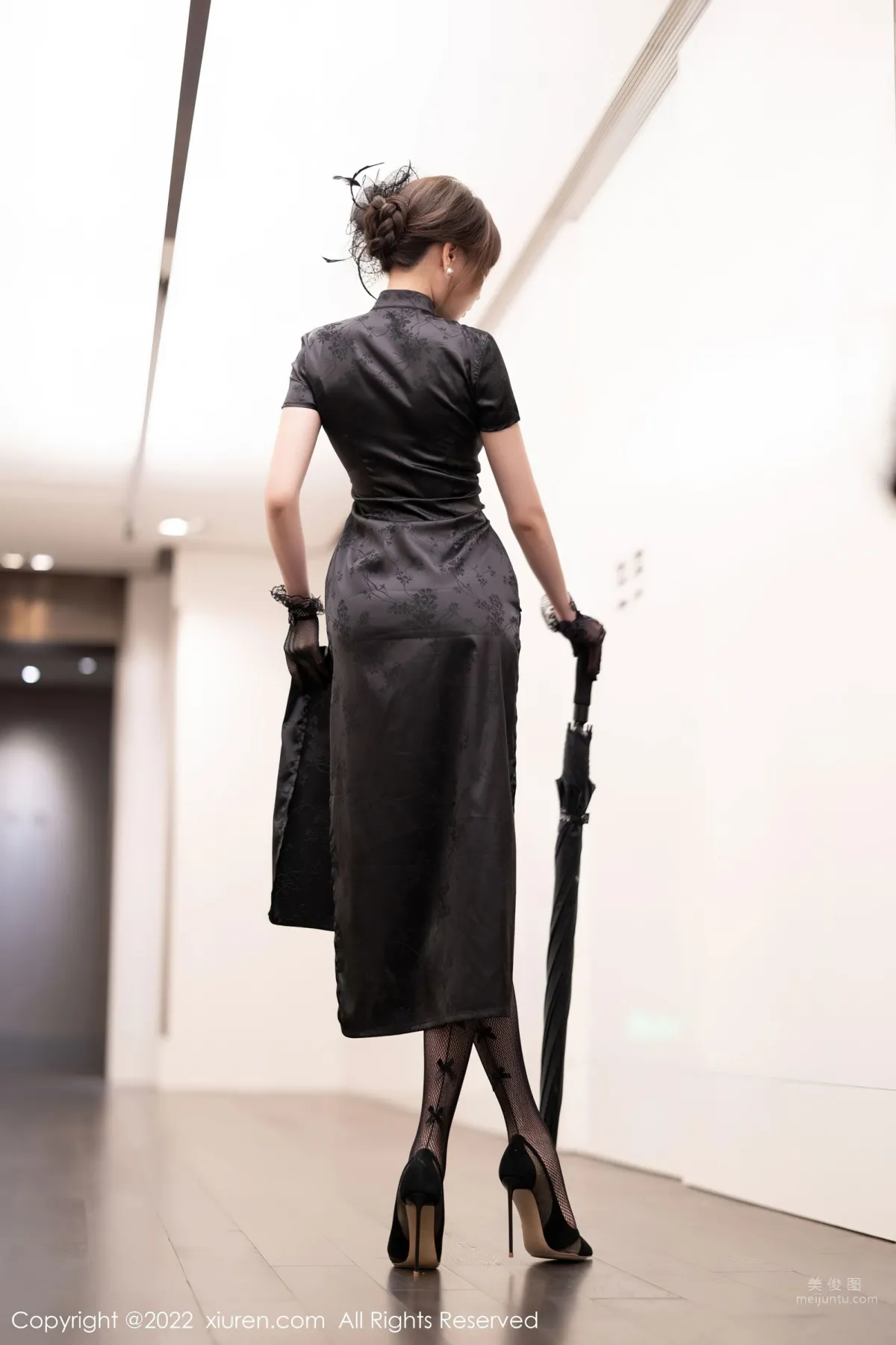 [XiuRen] 2022.09.01 No.5532 徐莉芝Booty 4