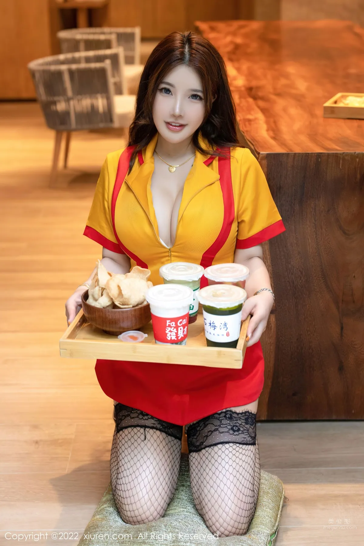 [XiuRen] 2022.08.29 No.5509 小海臀Rena_7