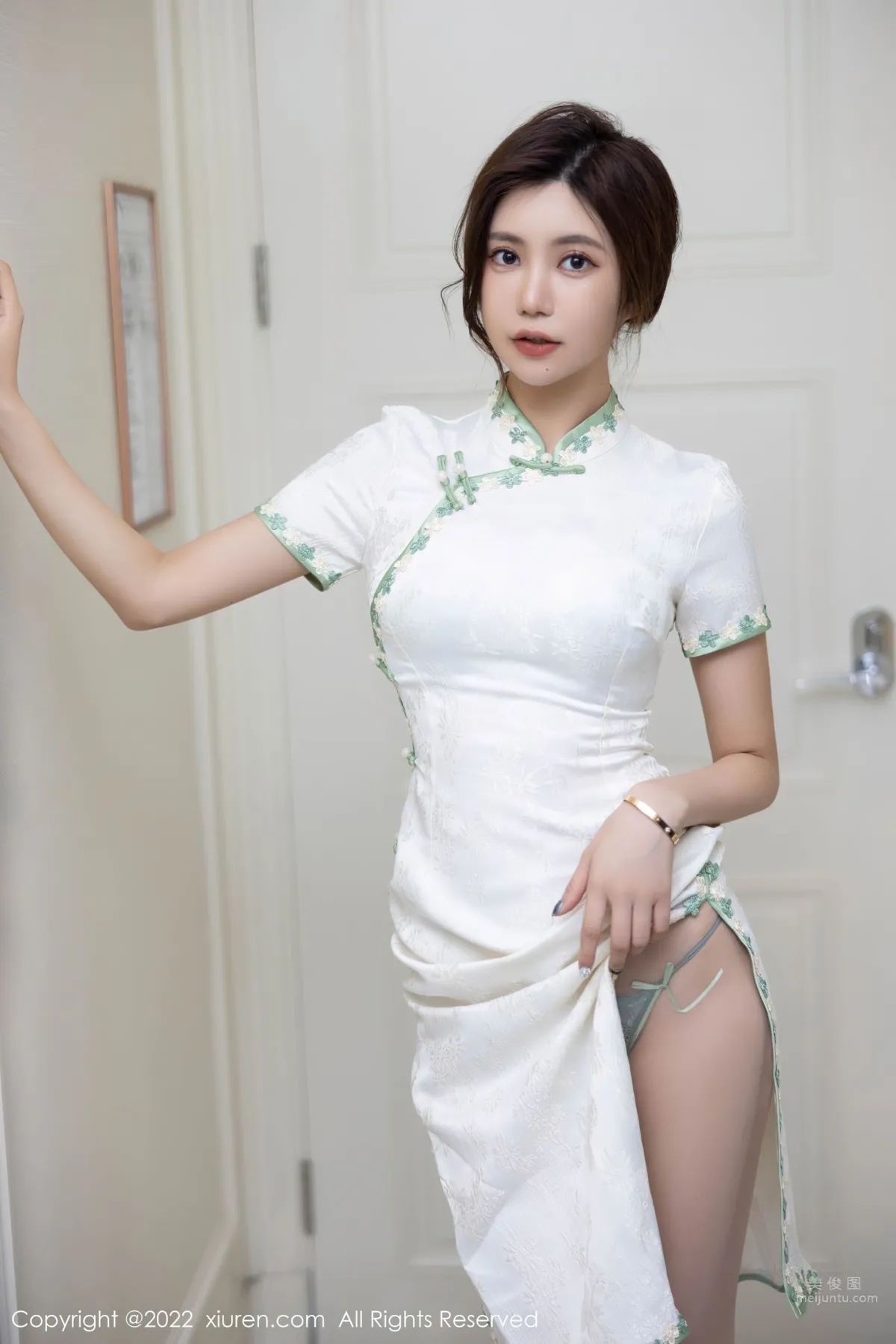 [XiuRen] 2022.08.19 No.5468 绮裡嘉ula 19