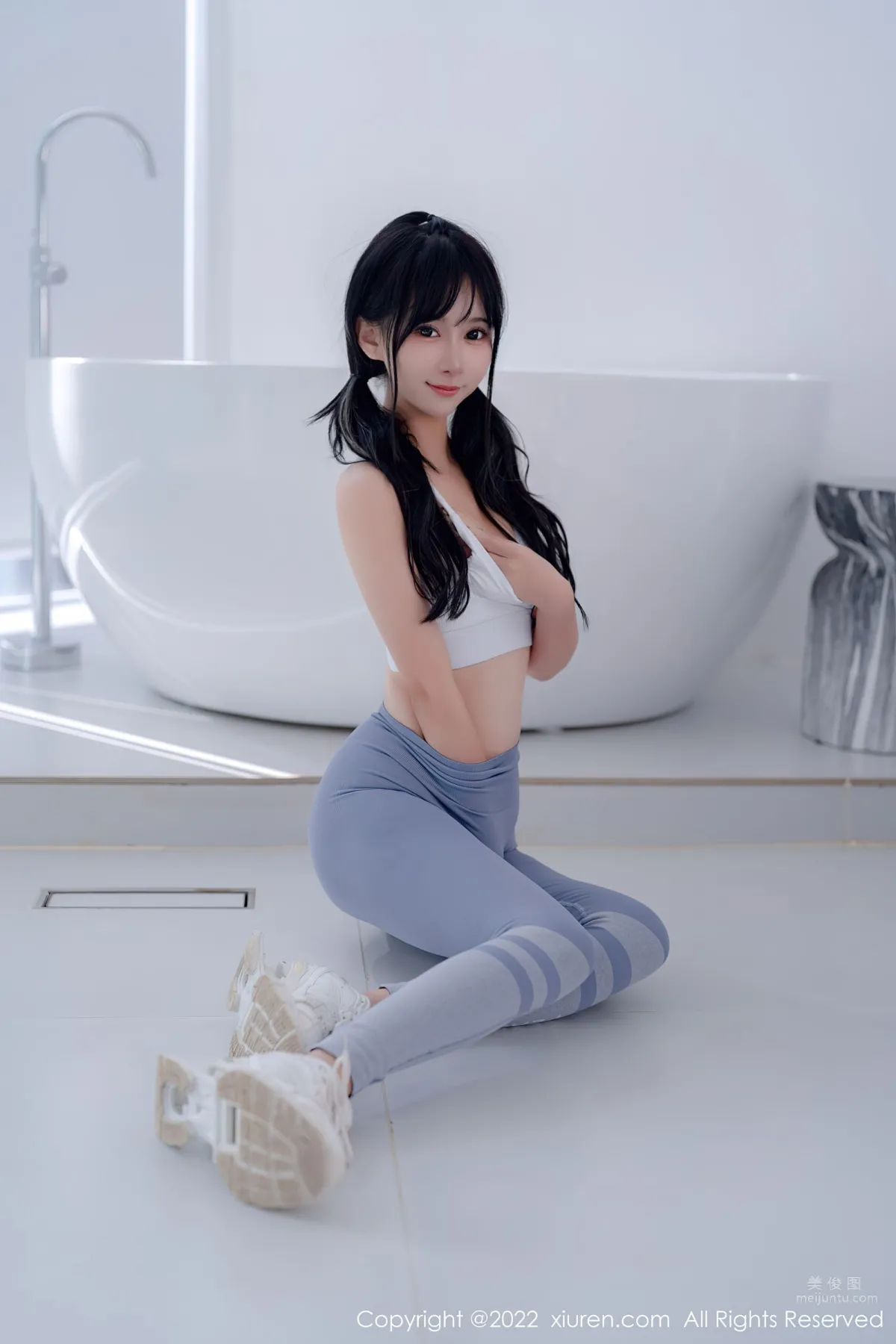 [XiuRen] 2022.08.19 No.5463 小果凍兒 35