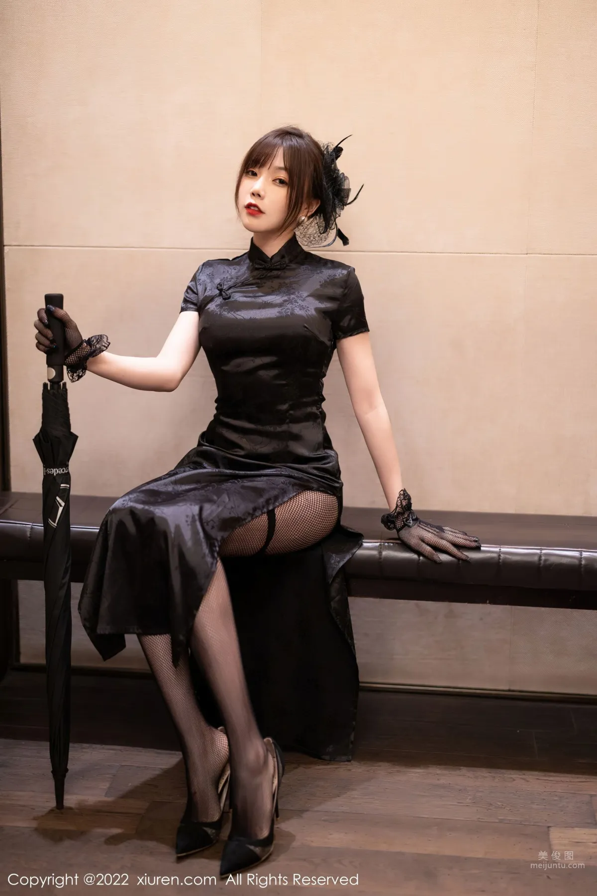 [XiuRen] 2022.09.01 No.5532 徐莉芝Booty_0